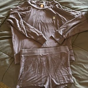 Victoria Secret sleep set